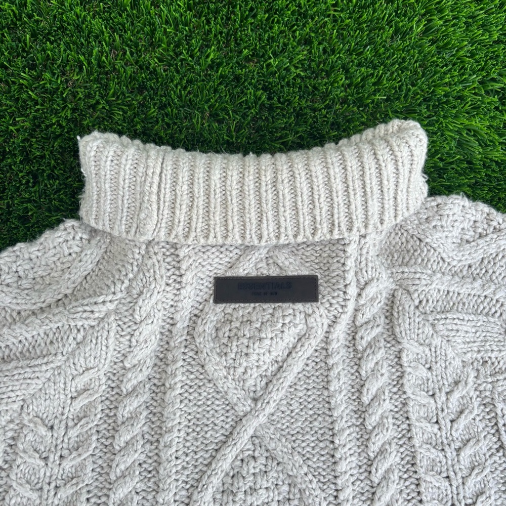 Essentials Cream Cable Knit Sweater - Picture 4 of 6